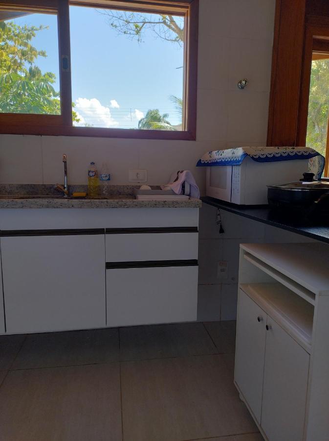 Casa Com Piscina Aquecida Em Fechado